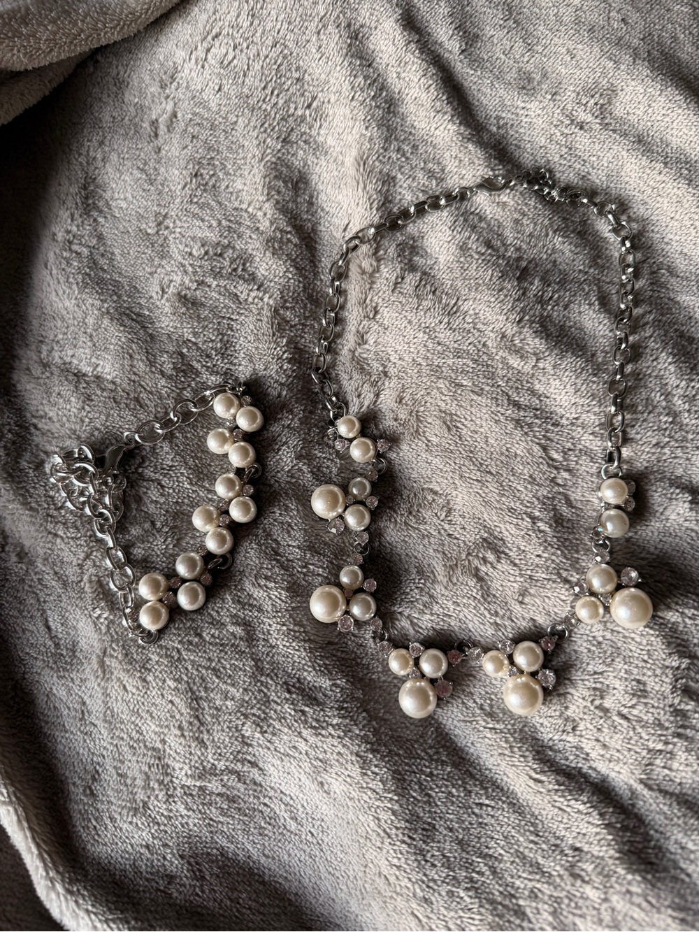 Pearl Cluster Silver Necklace and Bracelet Set